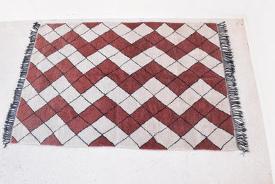 véritable tapis berbère authentique d'Anti-Atlas, conception abstraite, motifs ethniques tribaux fabriqués avec soin 192*285