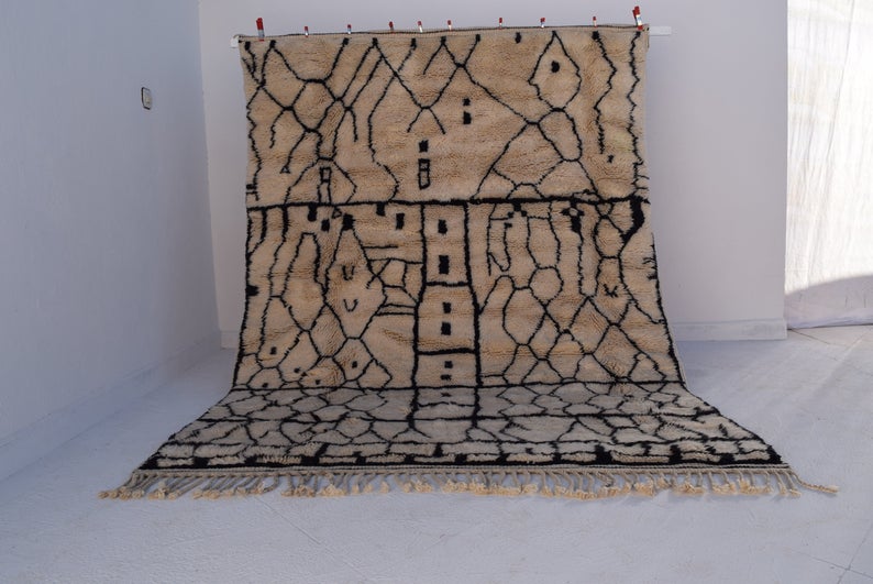 Tapis Marocain Beni Ouarain Azilal crème ivoire, aspect vintage