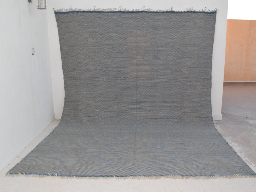 Tapis marocain berbère  Zanafi Kilim, fait main Indigo, style vintage.